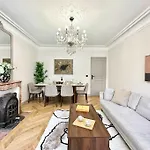 Gare Du Nord Prestige Family For 6